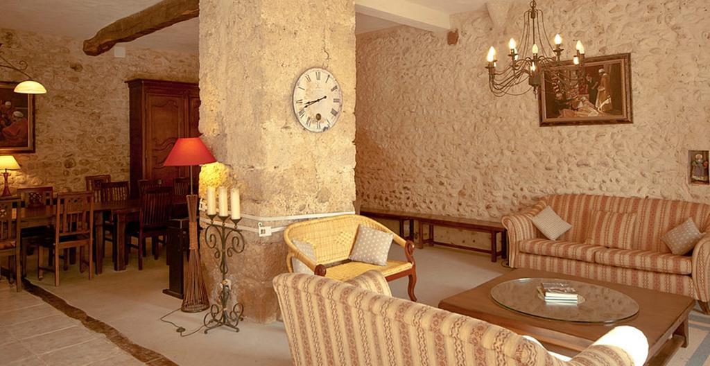 Domaine De Bertrandy Bed & Breakfast Allemagne-en-Provence Ngoại thất bức ảnh