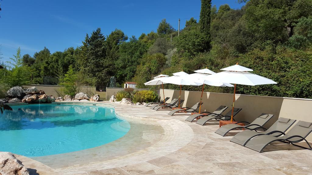Domaine De Bertrandy Bed & Breakfast Allemagne-en-Provence Ngoại thất bức ảnh